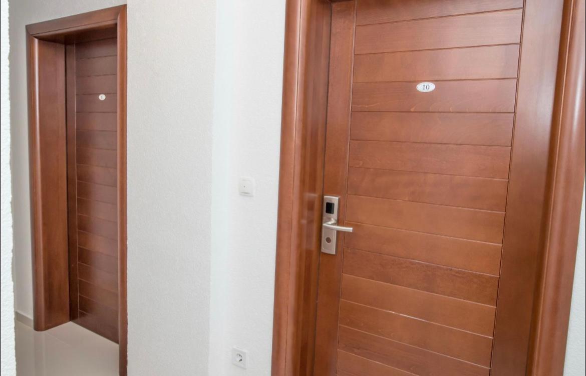 Apartmani Nela Sutomore Kültér fotó
